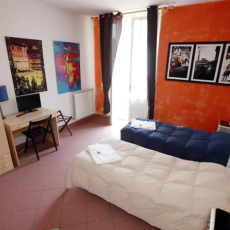 Le Lupe לינה וארוחת בוקר