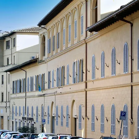 לינה וארוחת בוקר Le Lupe