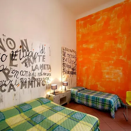 Le Lupe לינה וארוחת בוקר סיינה