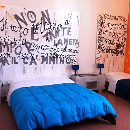 Le Lupe Nocleg ze śniadaniem 3*