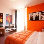 Le Lupe Bed & Breakfast 3*